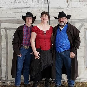 Meet your Posher, Gary